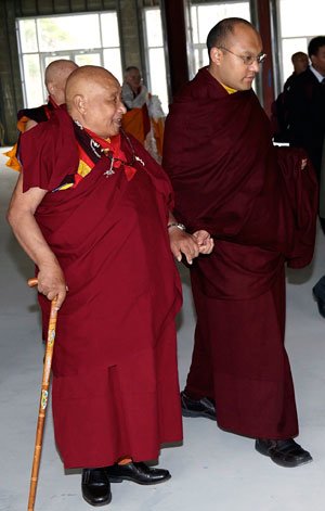 Karmapa touring Maitreya Center 1
